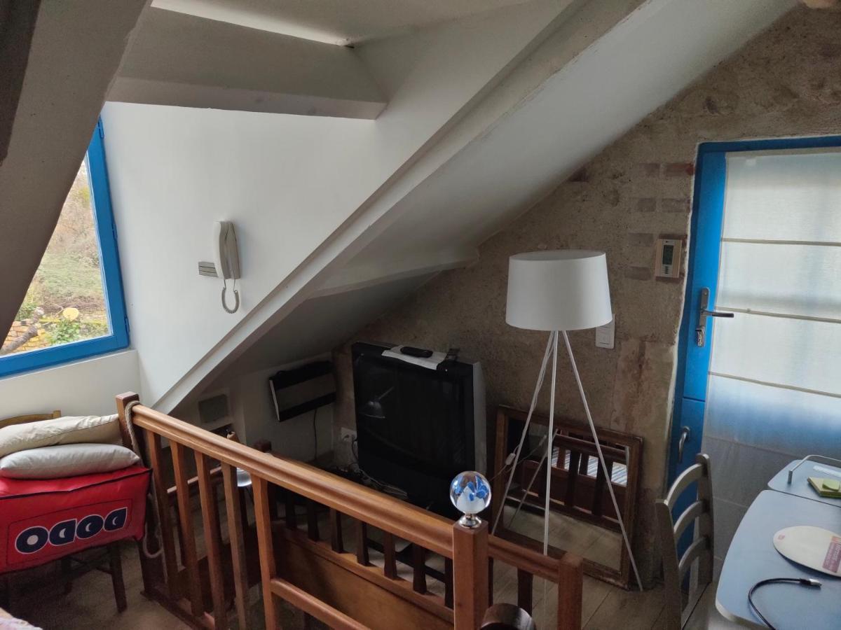 Ferme semi-troglodytique 18e siècle Villa Montlouis-sur-Loire Esterno foto